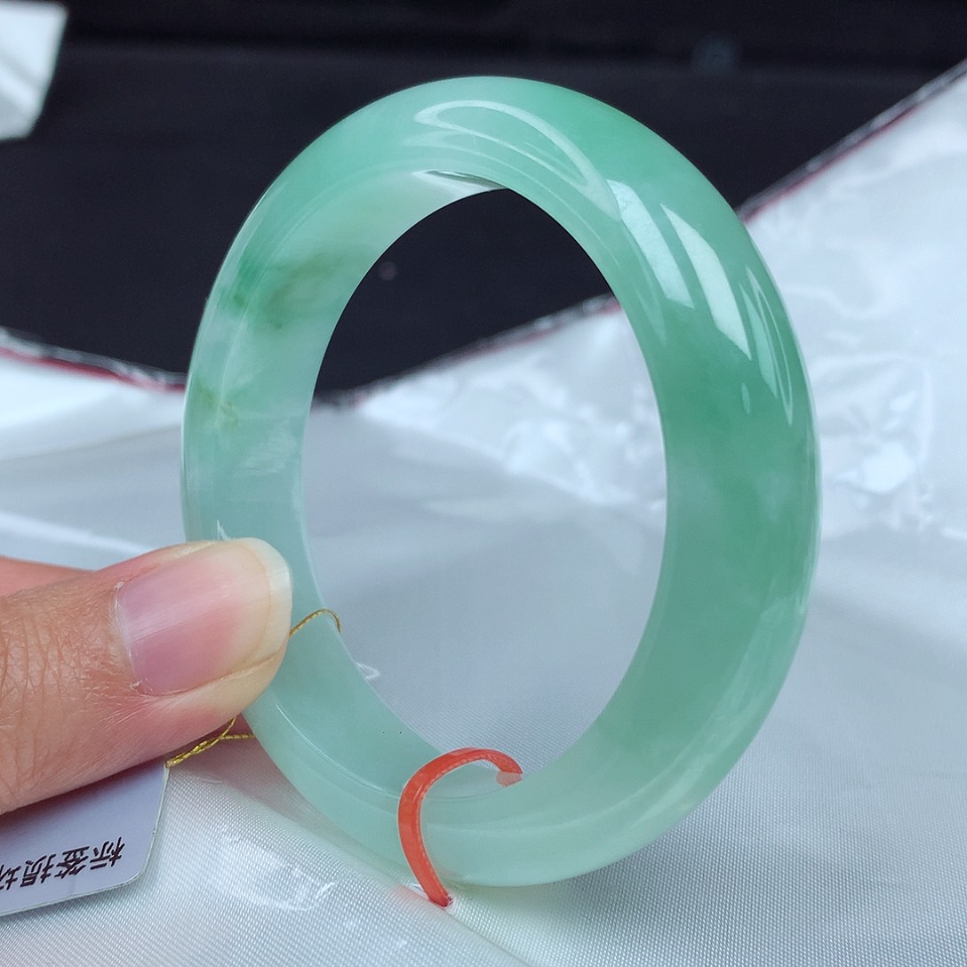 翡翠未镶嵌手镯51圈0579