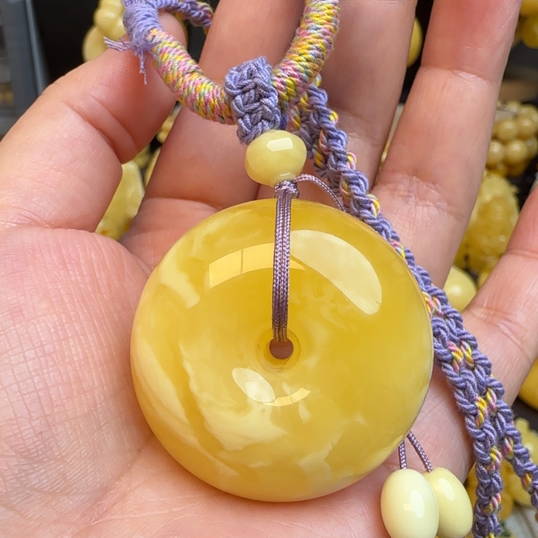 琥珀套链未镶嵌天然金白妖花蜜蜡平安扣