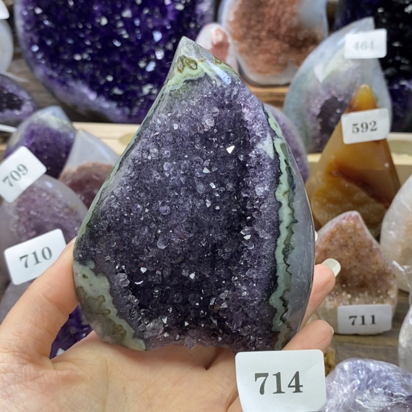 【闪购商品】未镶嵌紫晶大型摆件（非配饰）