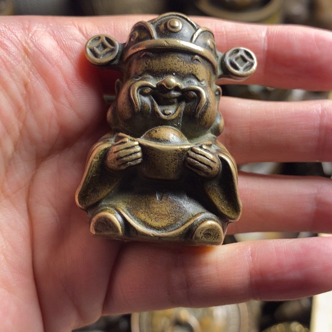 精美铜器做工精良