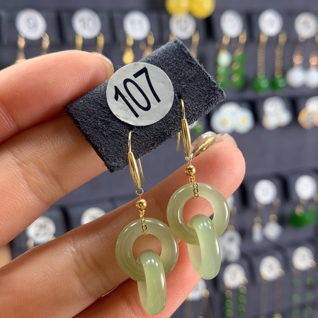 和田玉耳饰18K金镶嵌