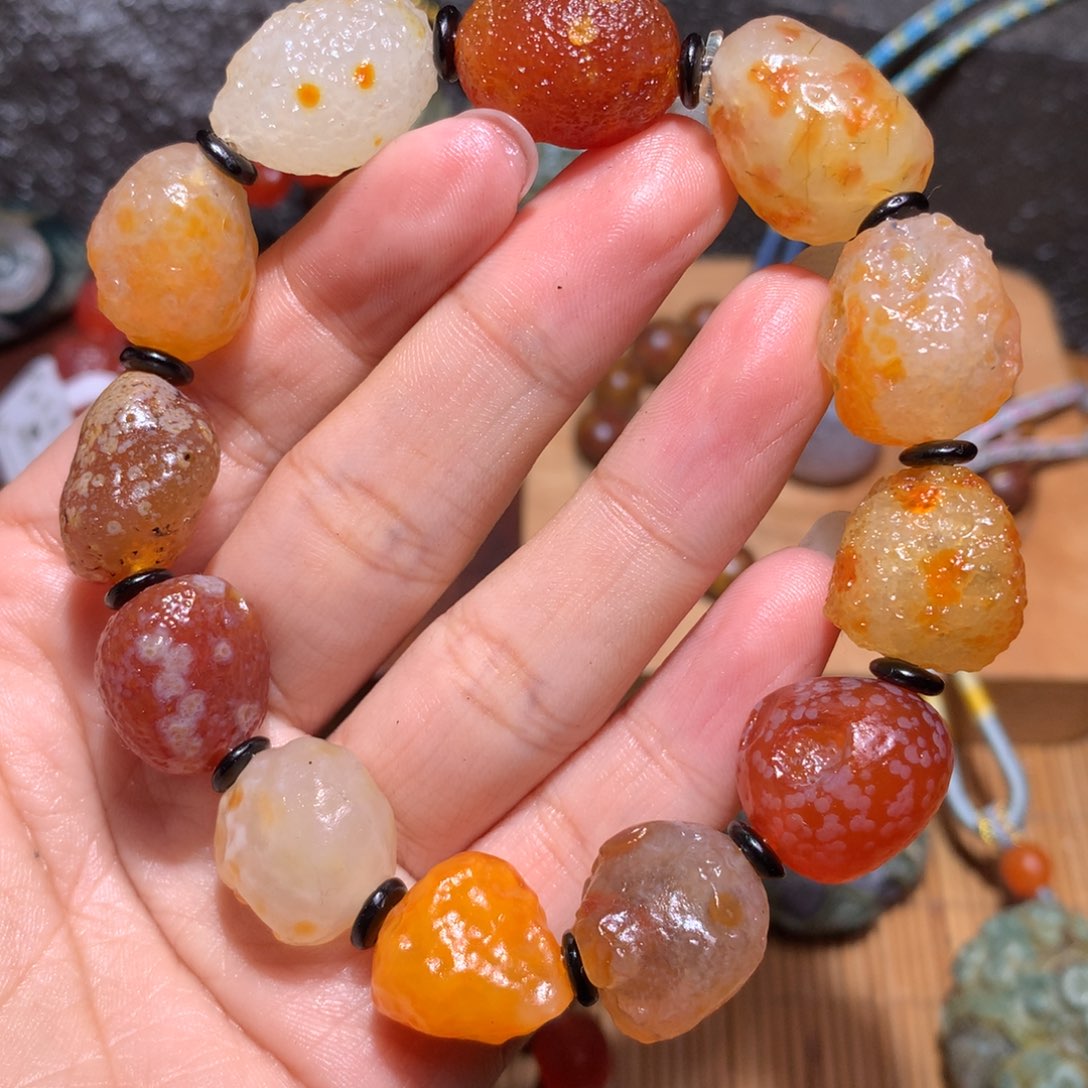 未镶嵌玛瑙/玉髓珠宝半成品