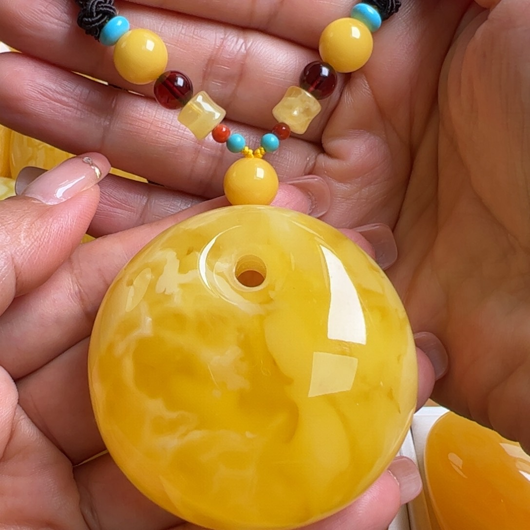 蜜蜡毛衣链未镶嵌无优化