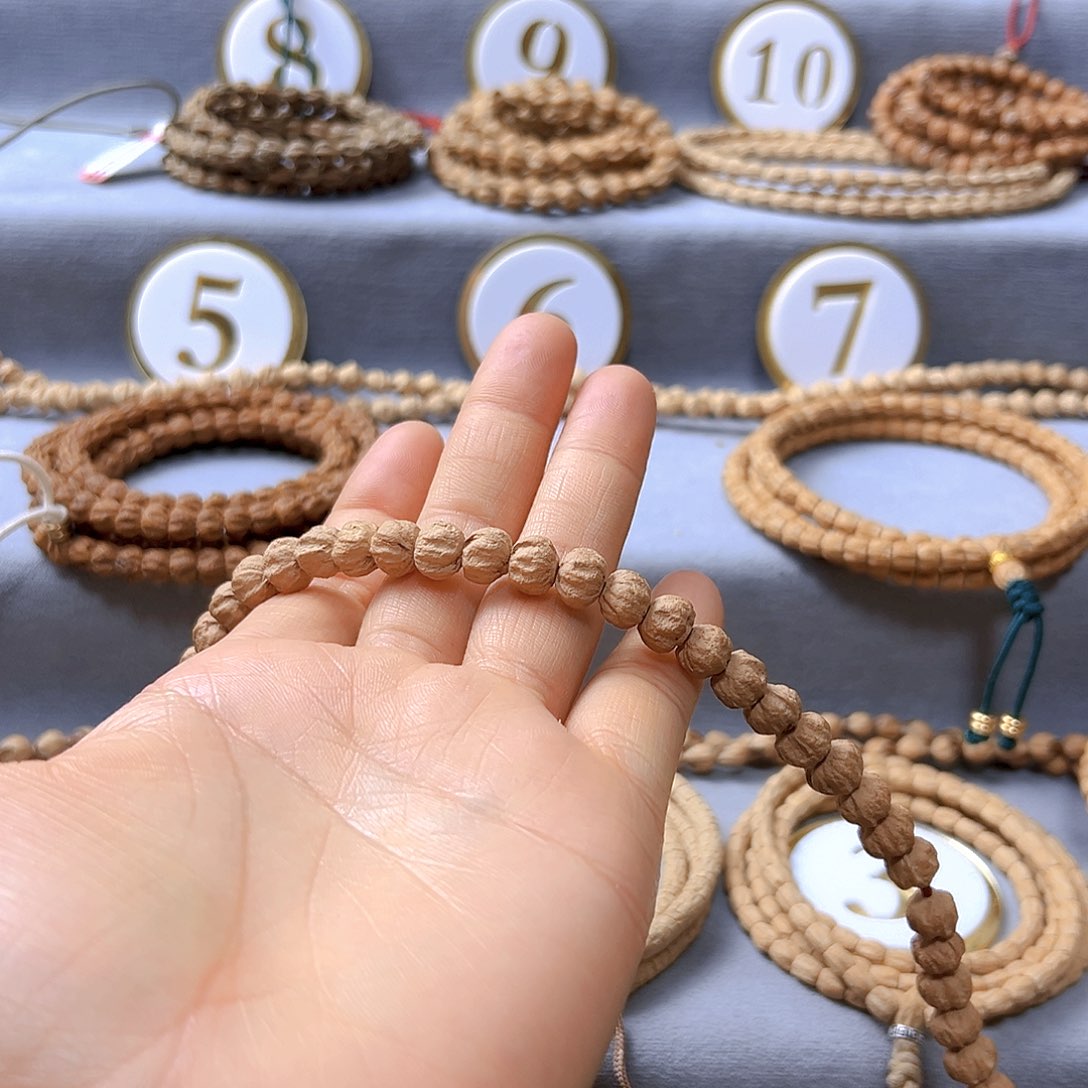 柏香籽/百香籽手串泰**饼