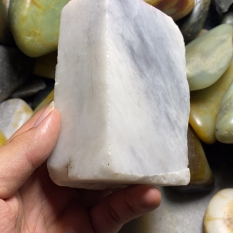 未镶嵌和田玉（糖玉）挂件