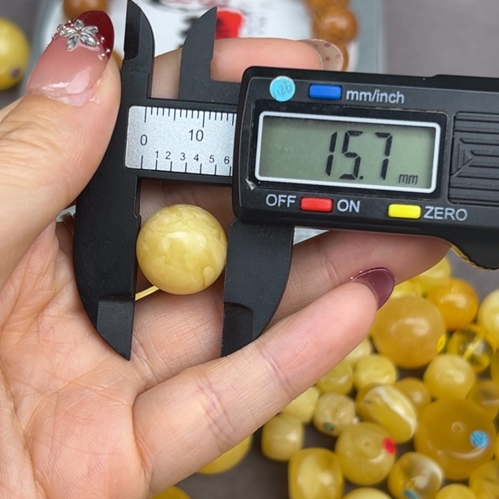 琥珀裸石未镶嵌微瑕247