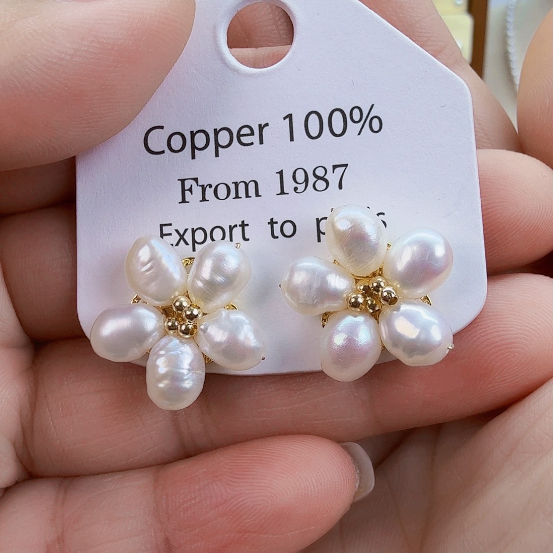 淡水珍珠耳饰未镶嵌