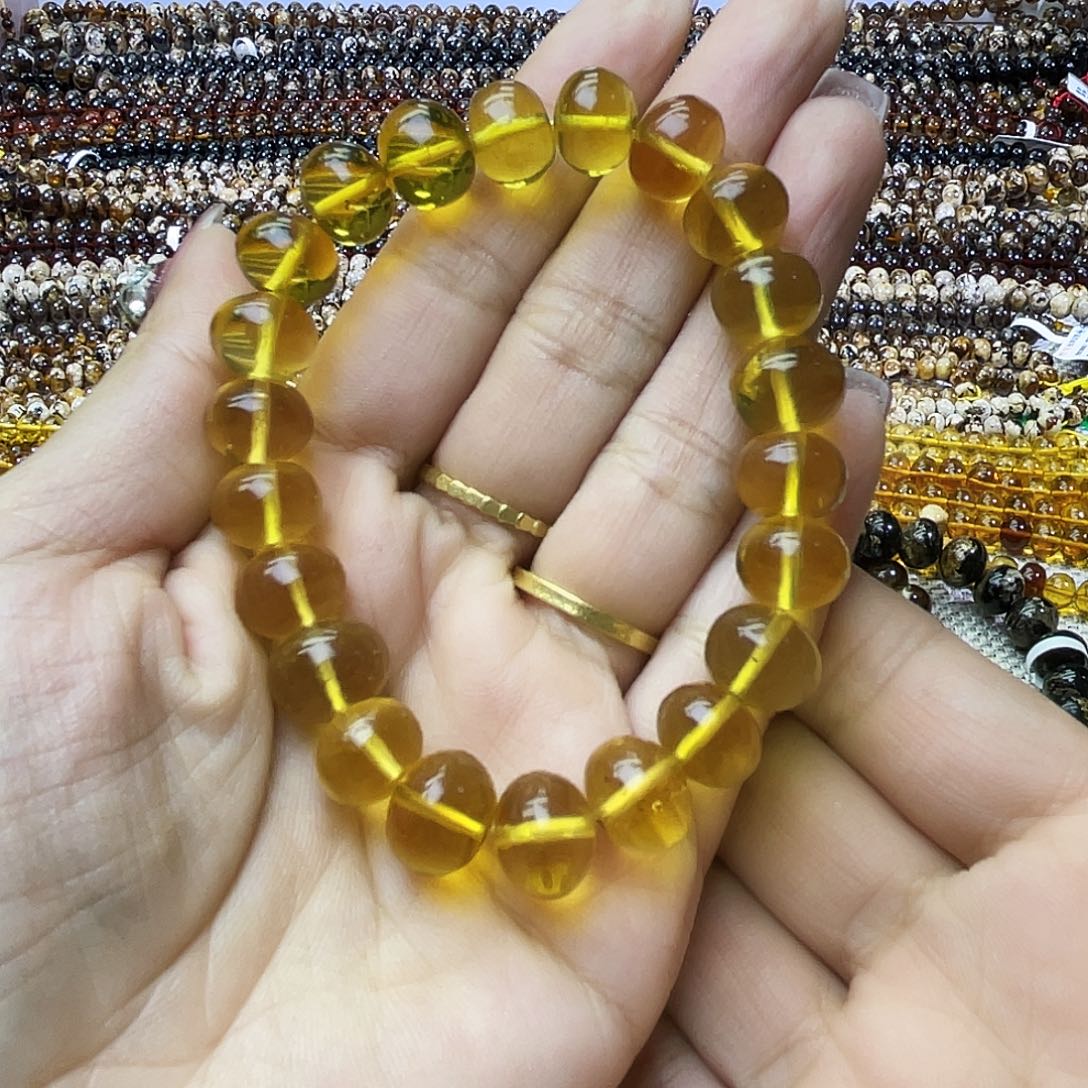 琥珀未镶嵌裸石10+