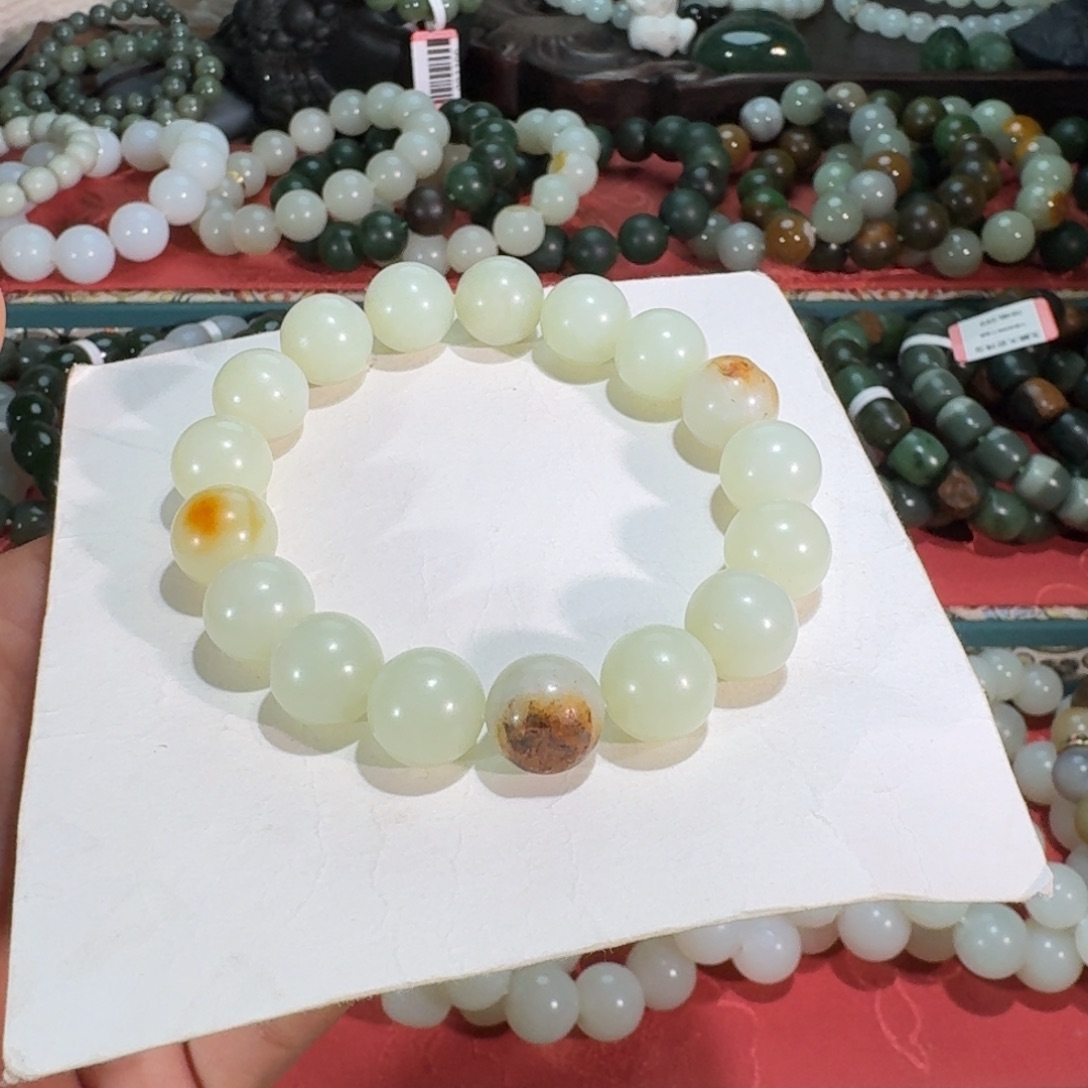 用***1和田玉未镶嵌手链