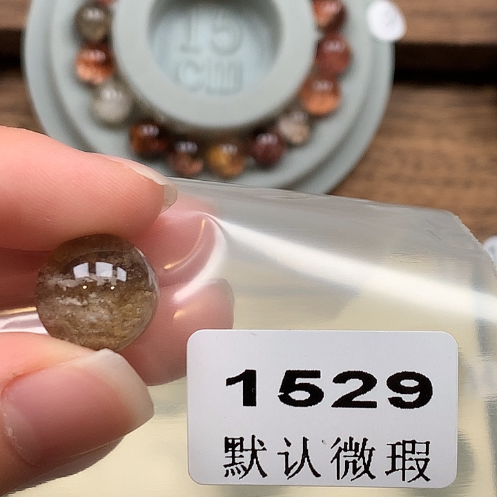 芊***芊颈饰未镶嵌水晶水晶