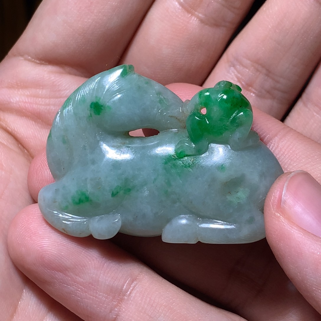 翡翠挂件未镶嵌石**稳