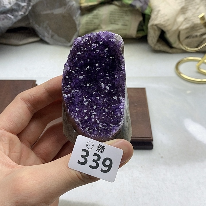 紫晶大型摆件（非配饰）未镶嵌