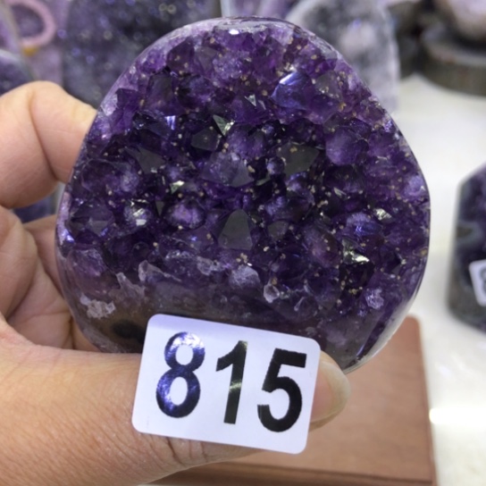 紫晶天然水晶摆件未镶嵌