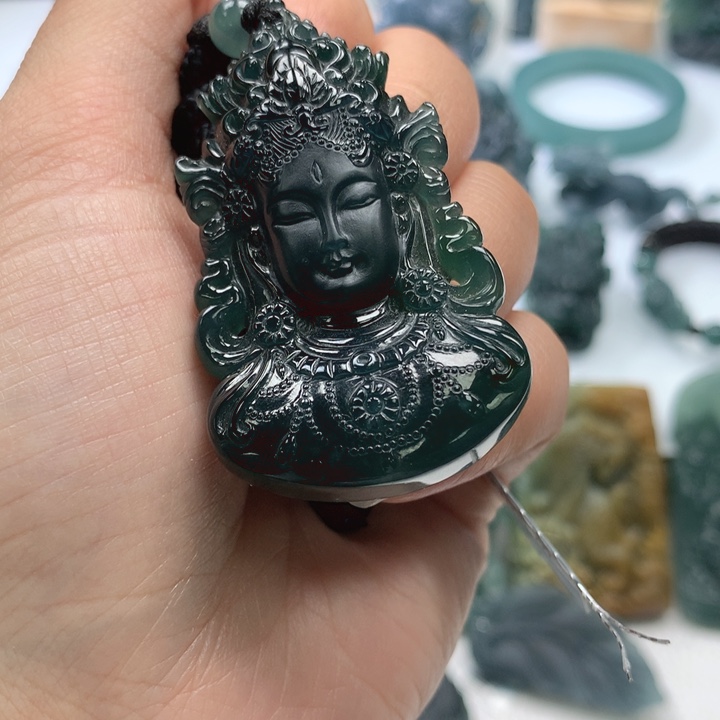 翡翠未镶嵌颈饰天然翡翠