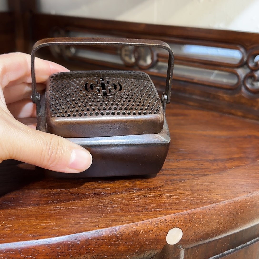 时***星铜熏炉一个手提炉