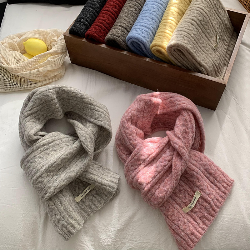 围巾女冬季高级感百搭保暖加厚学生情侣围脖针织麻花毛线围巾