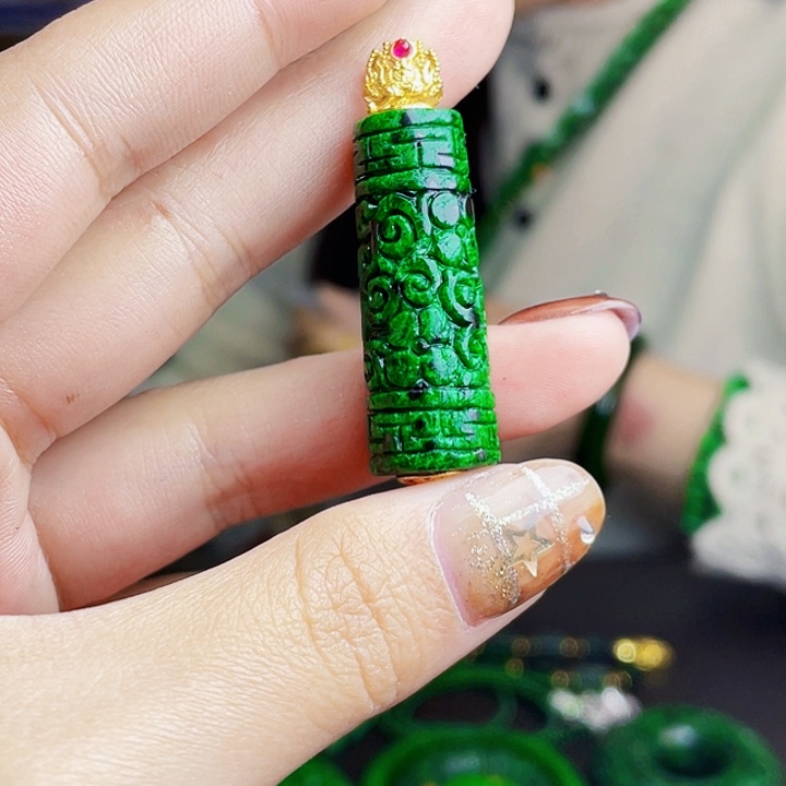 翡翠银S925镶嵌颈饰多样性