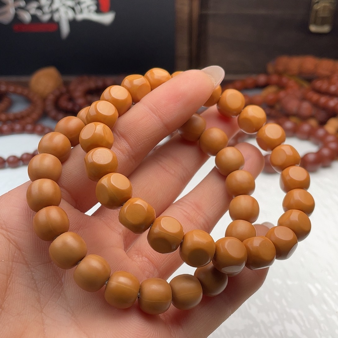 猴头核桃吊坠六方25K5/IA5磨砂小老型