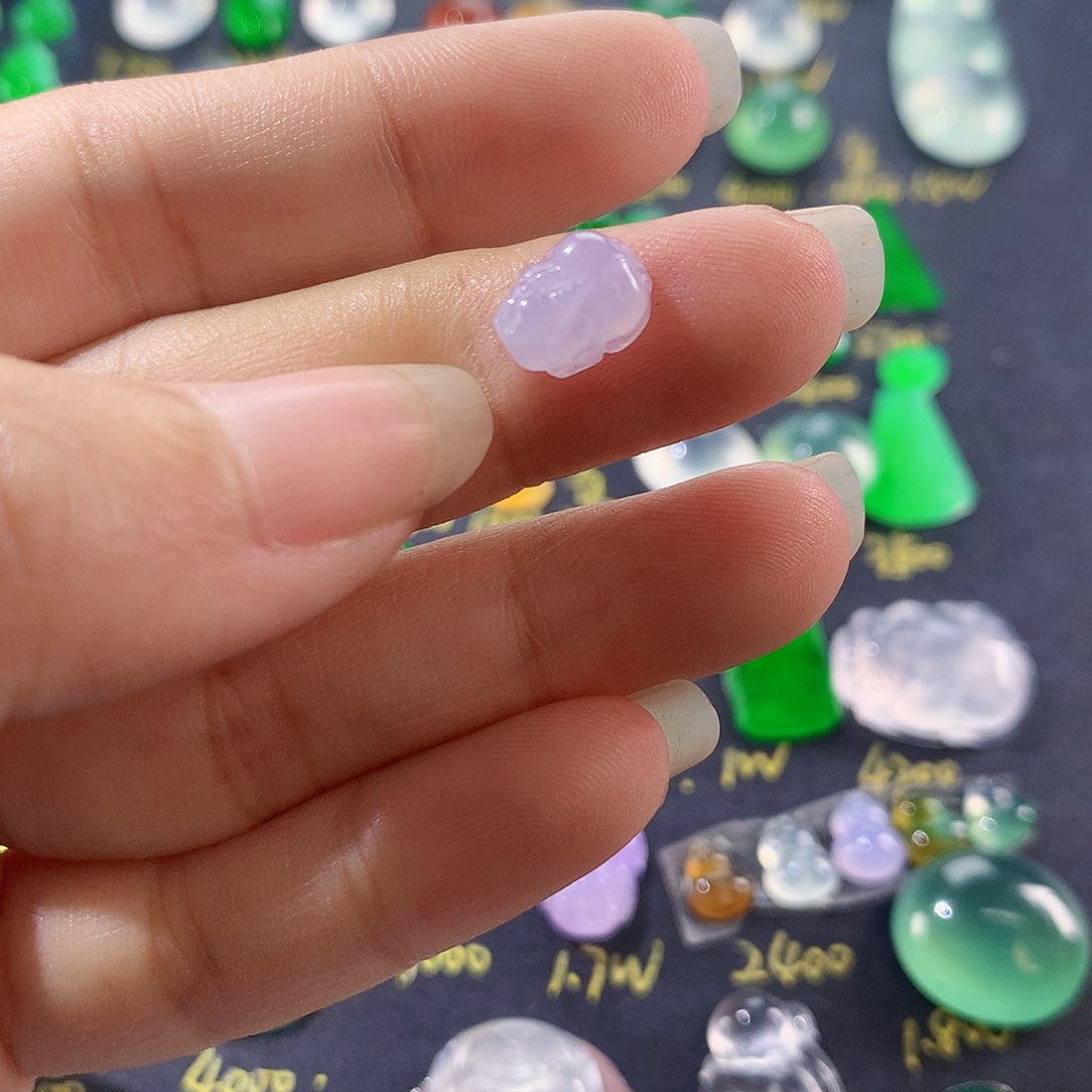 【闪购商品】翡翠颈饰未镶嵌紫貔貅