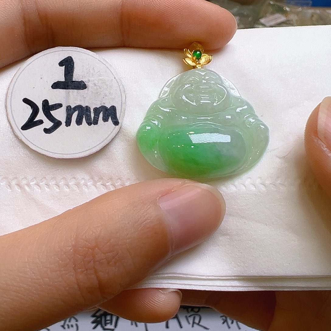 翡翠颈饰18K金镶嵌翡翠