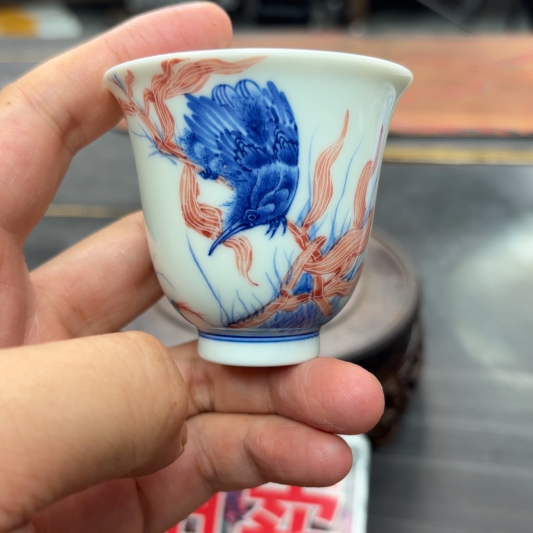 刘***六翠鸟釉下红铃铛杯