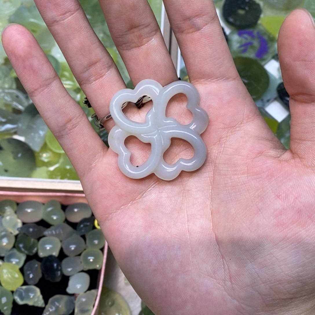 岫玉未镶嵌吊坠(不含链)两单包邮