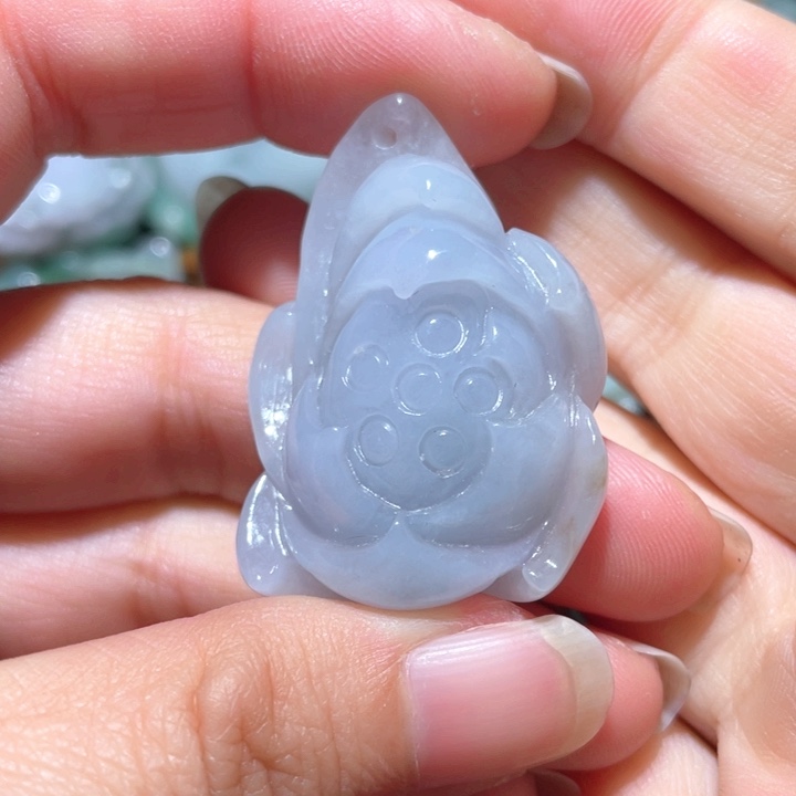 【闪购商品】翡翠颈饰未镶嵌天然翡翠