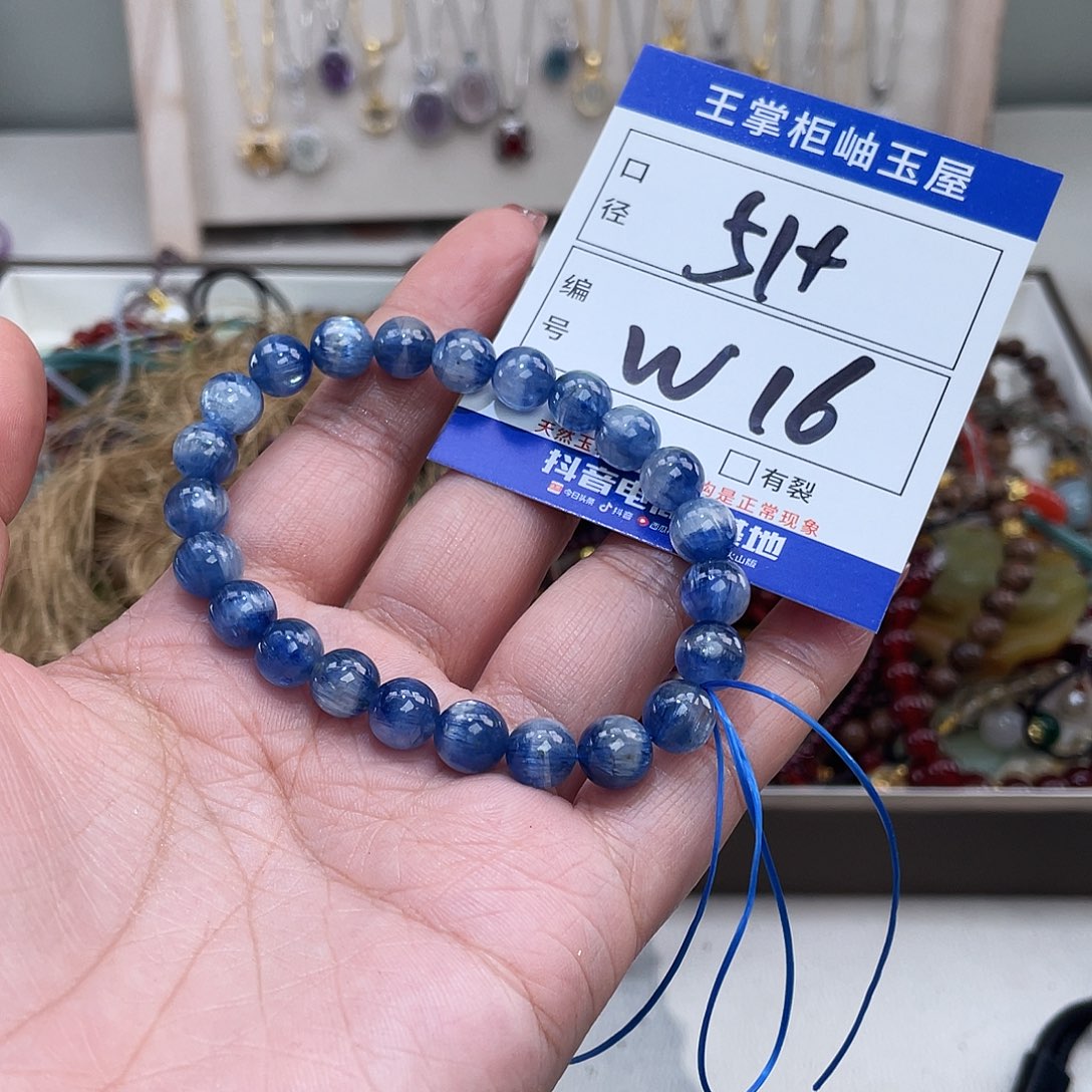 水晶未镶嵌颈饰多样性