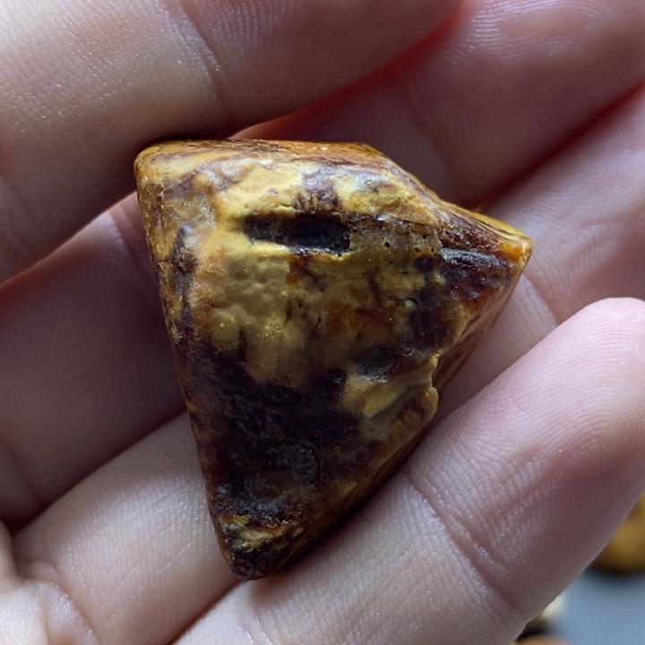 定制琥珀未镶嵌滴*溜蜜蜡原石定制