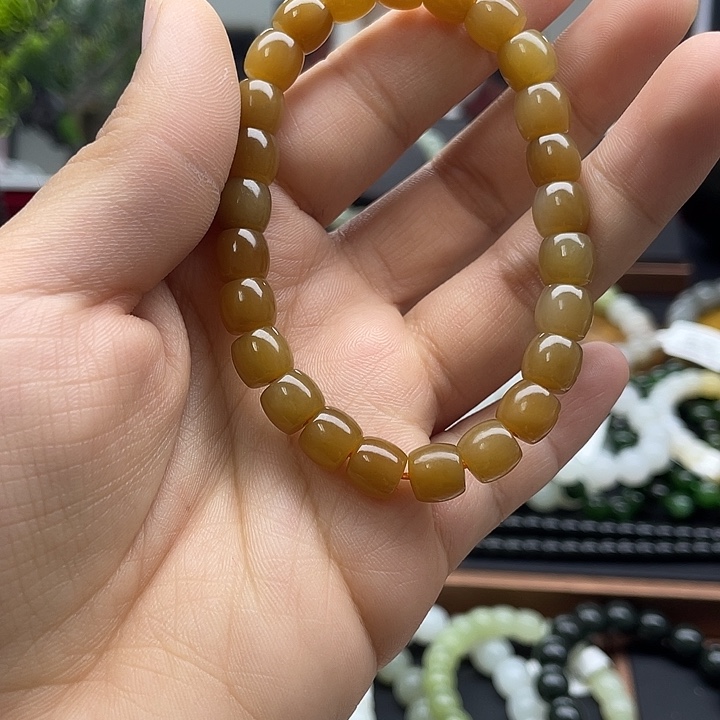 和田玉未镶嵌手串