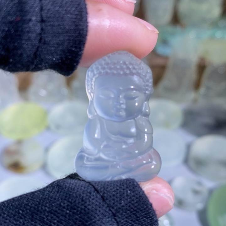 岫玉吊坠未镶嵌吊坠