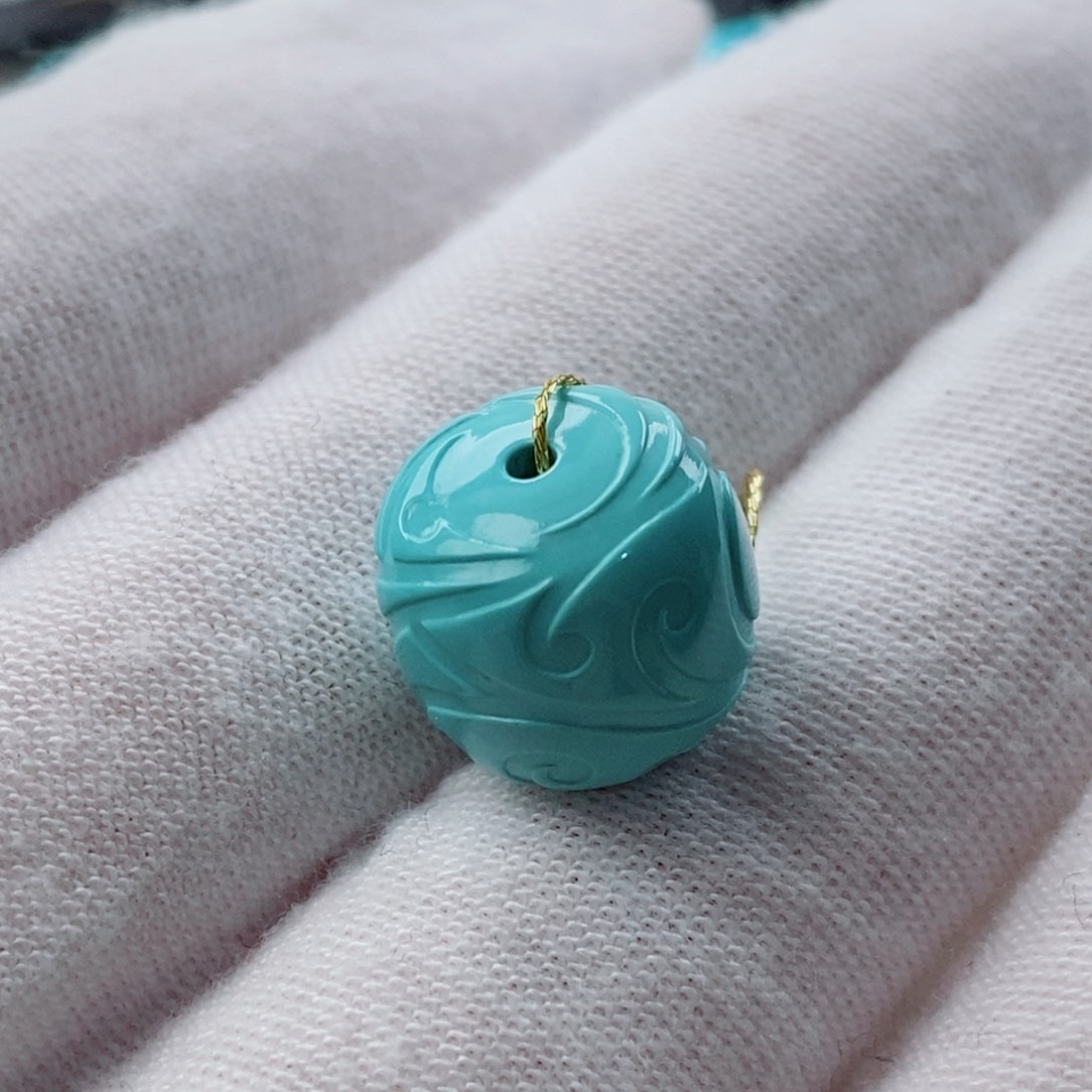 绿松石配饰未镶嵌