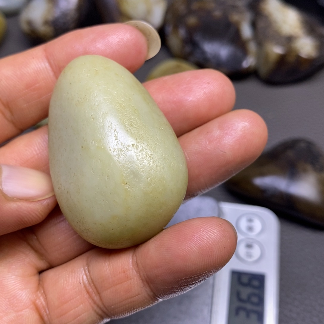 未镶嵌和田玉挂件