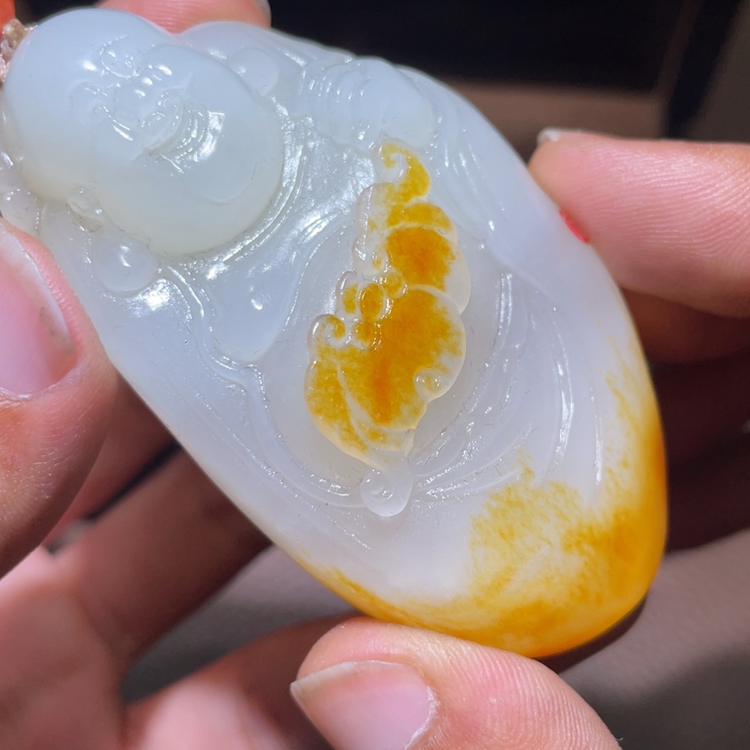 和田玉未镶嵌颈饰D