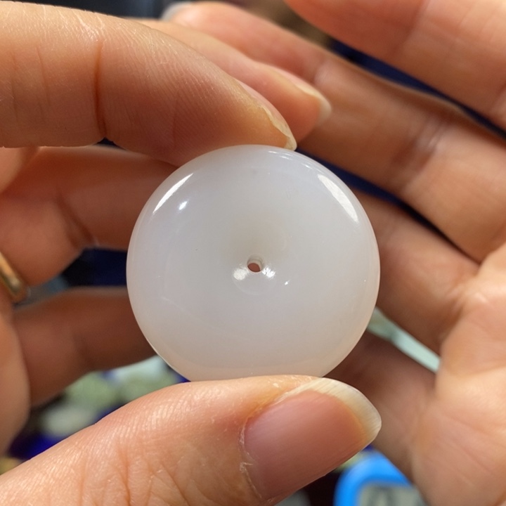 定制和田玉和田玉平安扣