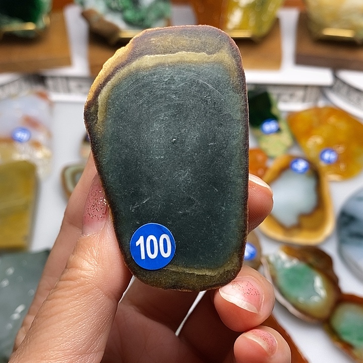 定制翡翠未镶嵌天然缅甸翡翠定制