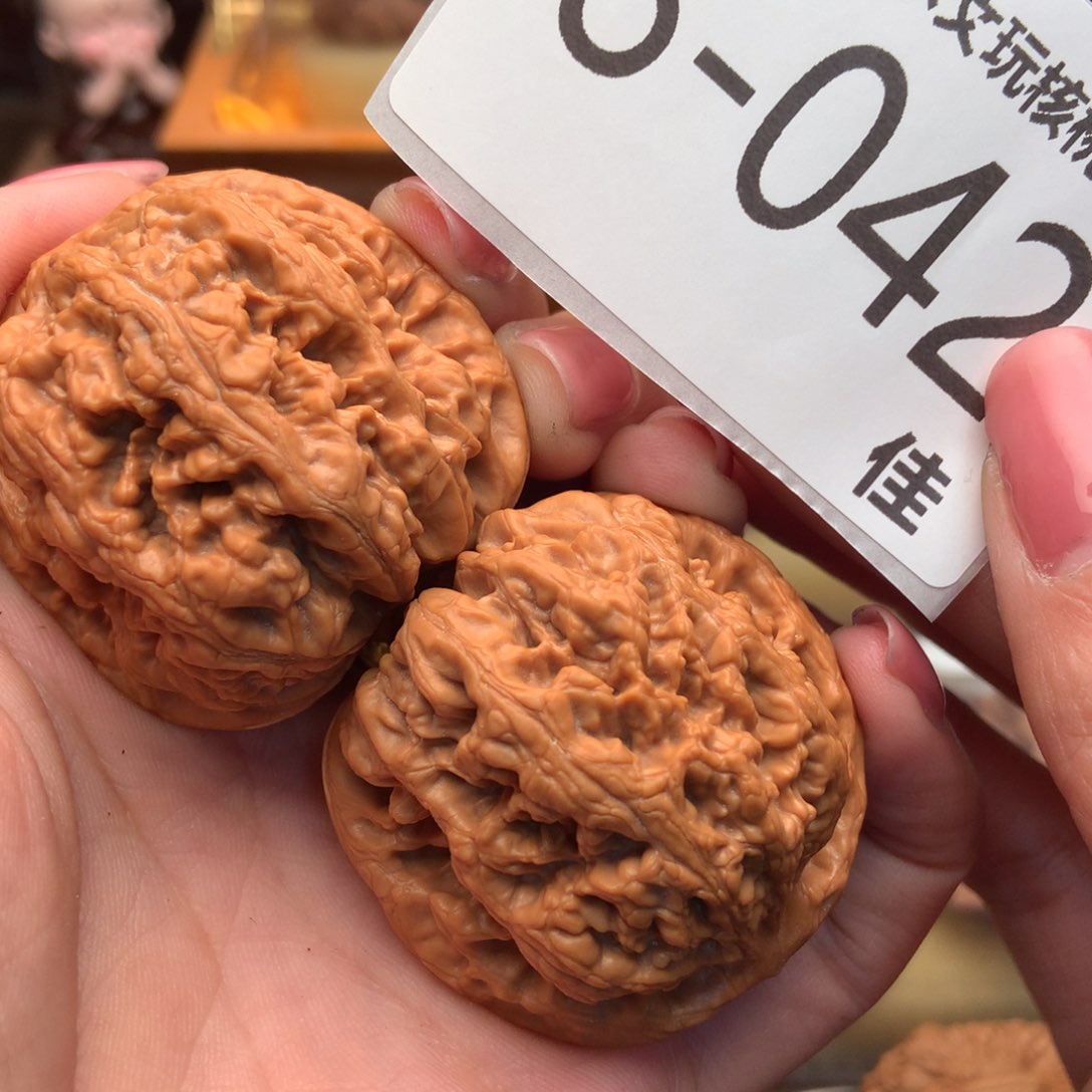文玩核桃把件林***?42粗筋