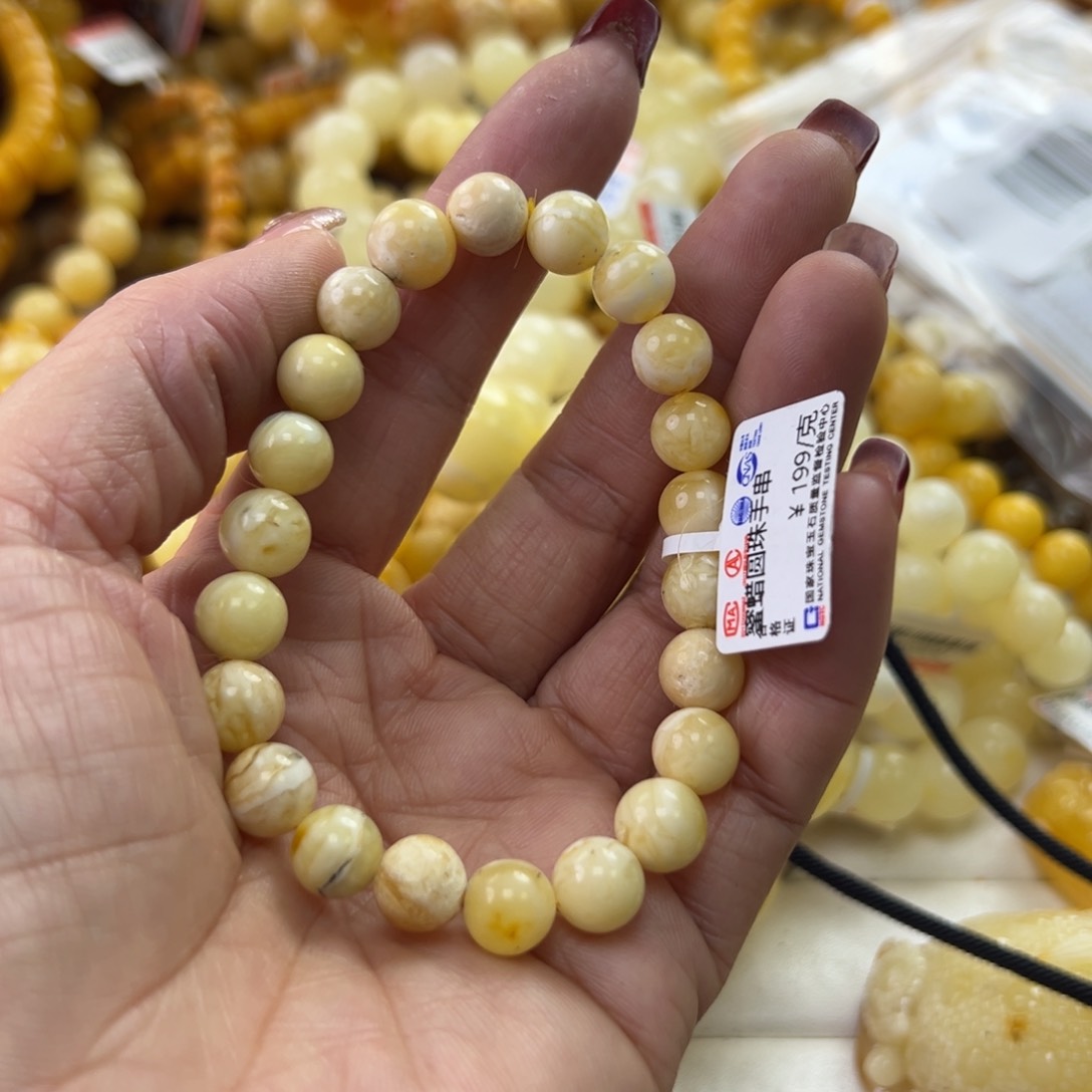 琥珀珠宝奇石未镶嵌