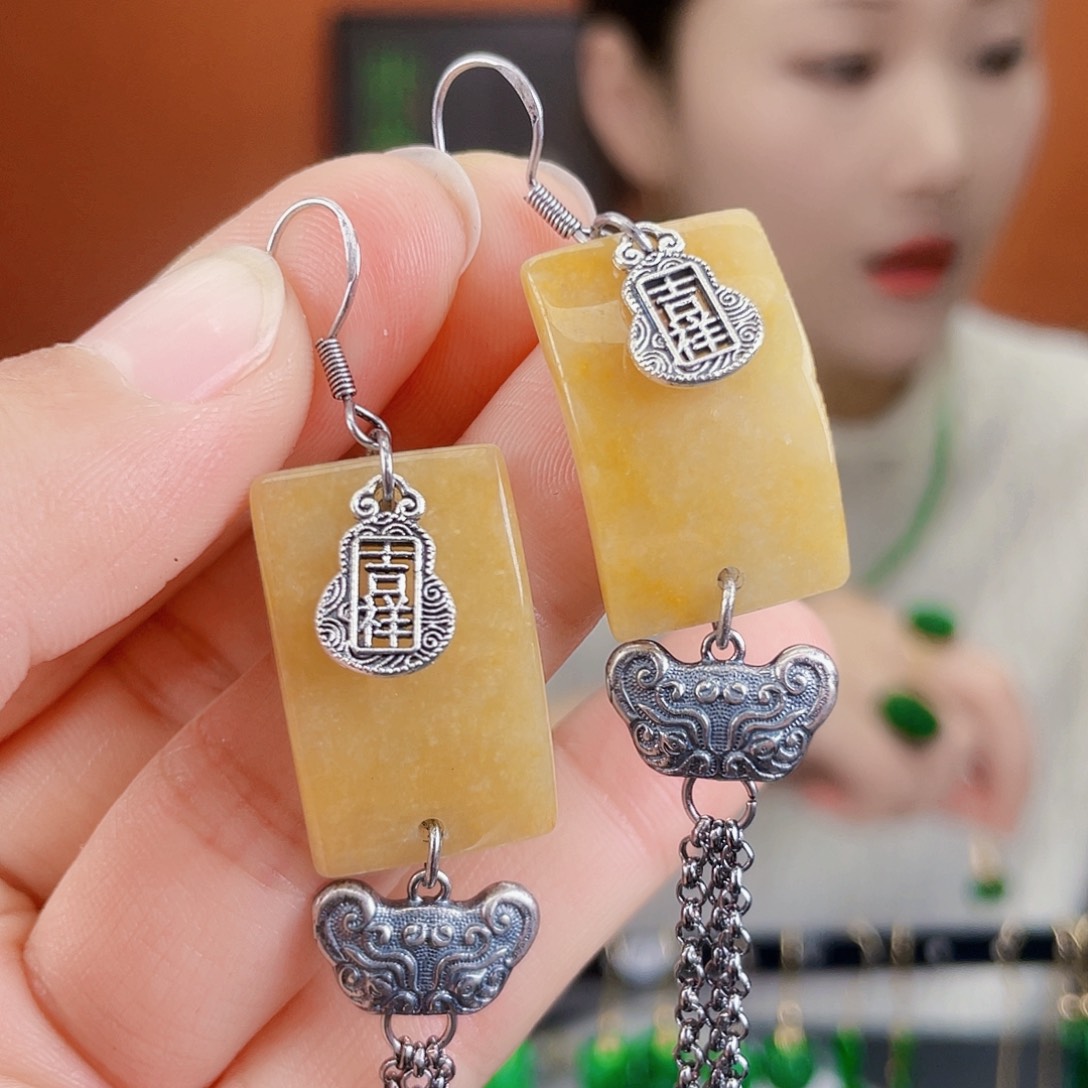 翡翠未镶嵌耳饰饰品