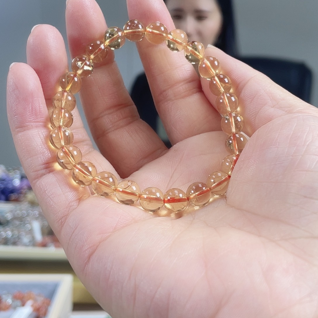 水晶手链未镶嵌街***店黄水晶