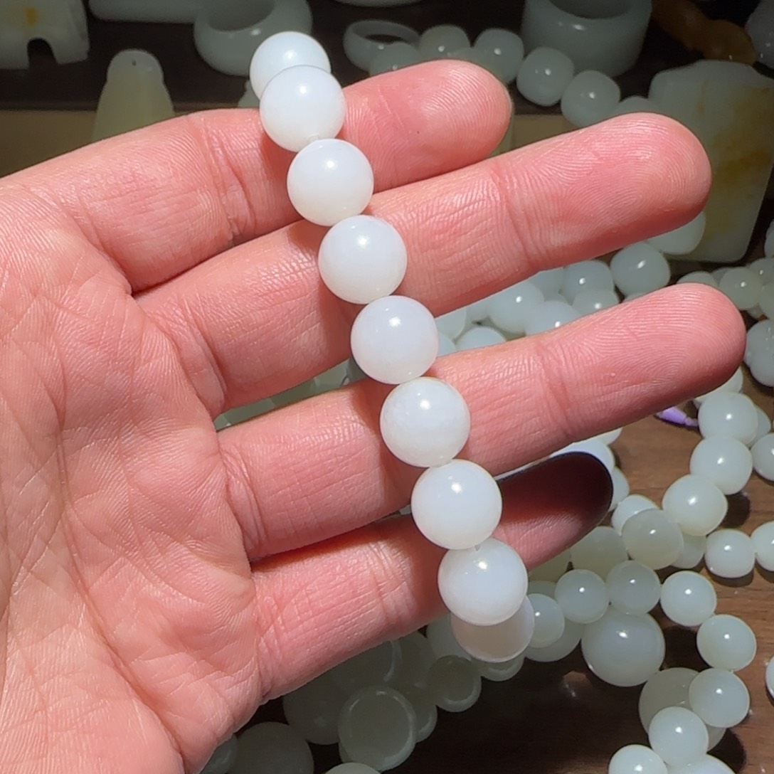 和田玉颈饰未镶嵌蛐*