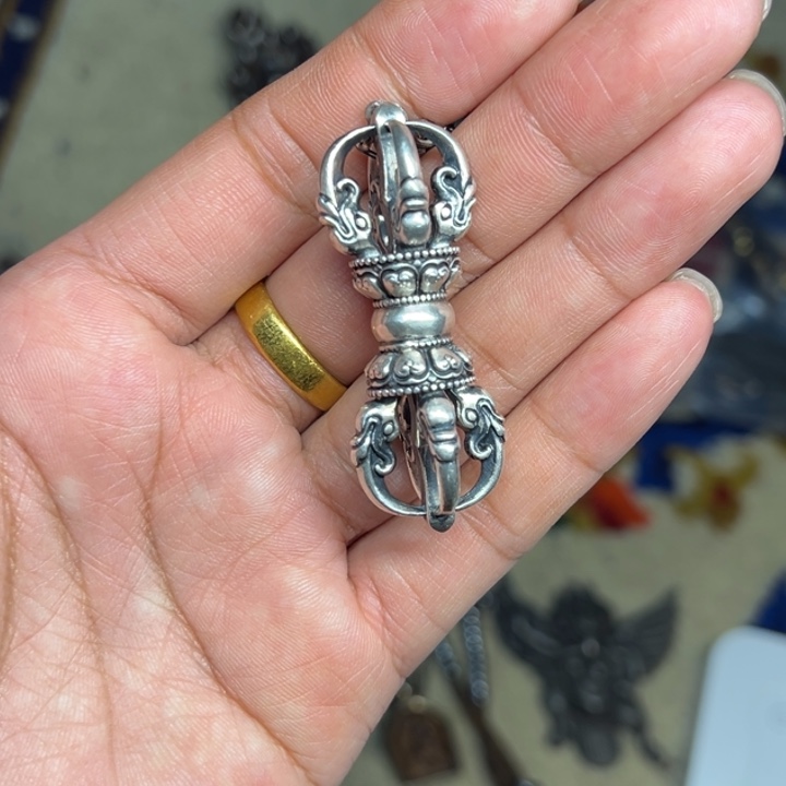 我*猫铜星月菩提吊坠项链