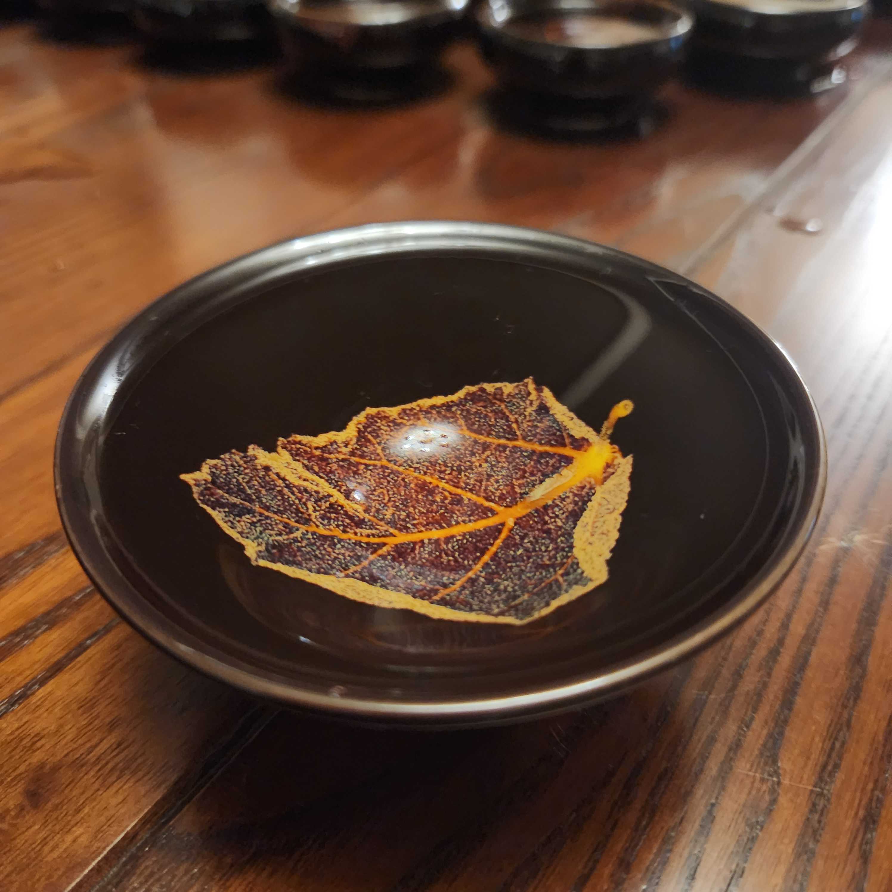 吉州窑天目木叶盏（斗笠杯）