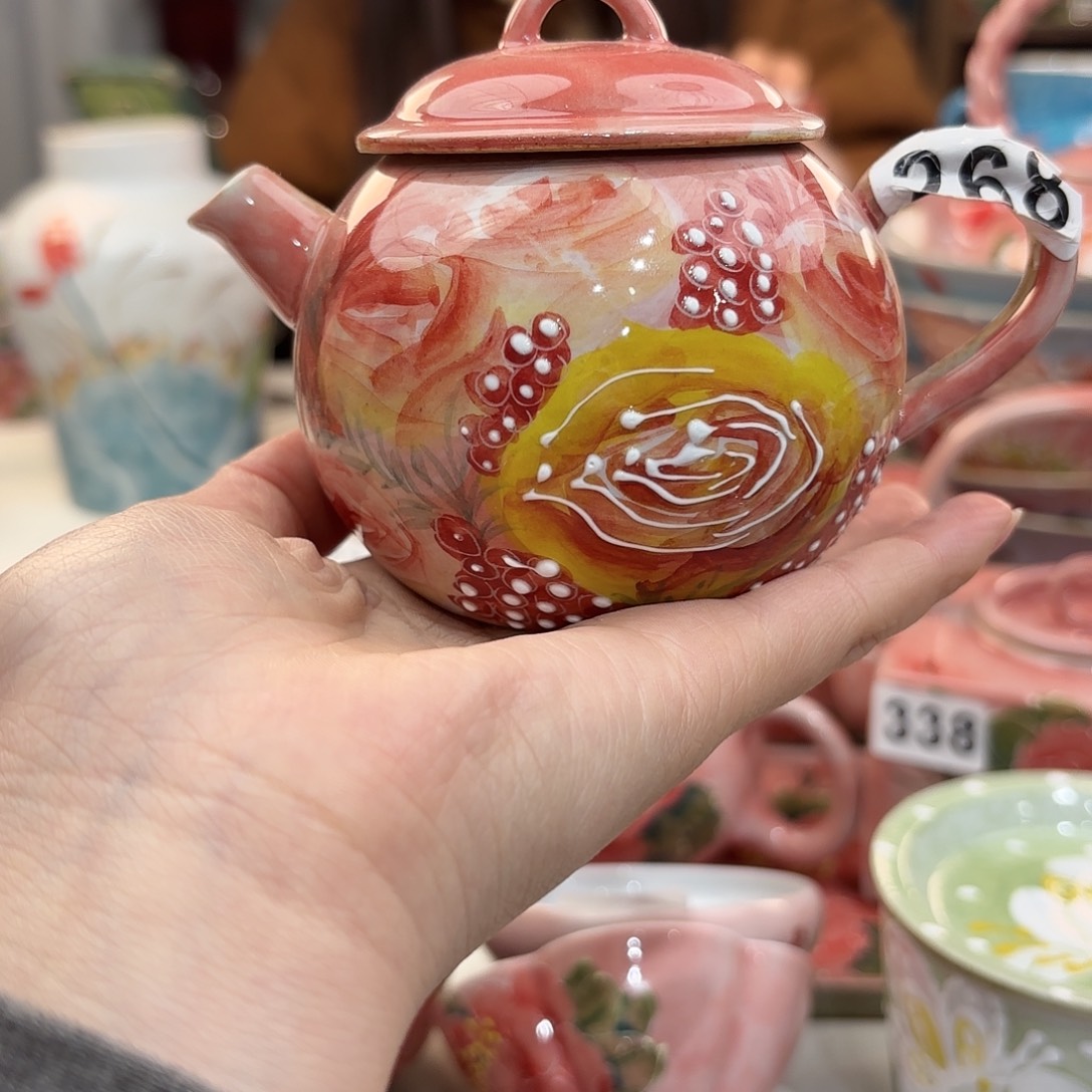 瓷片兔兔i啊盖茨。兔兔