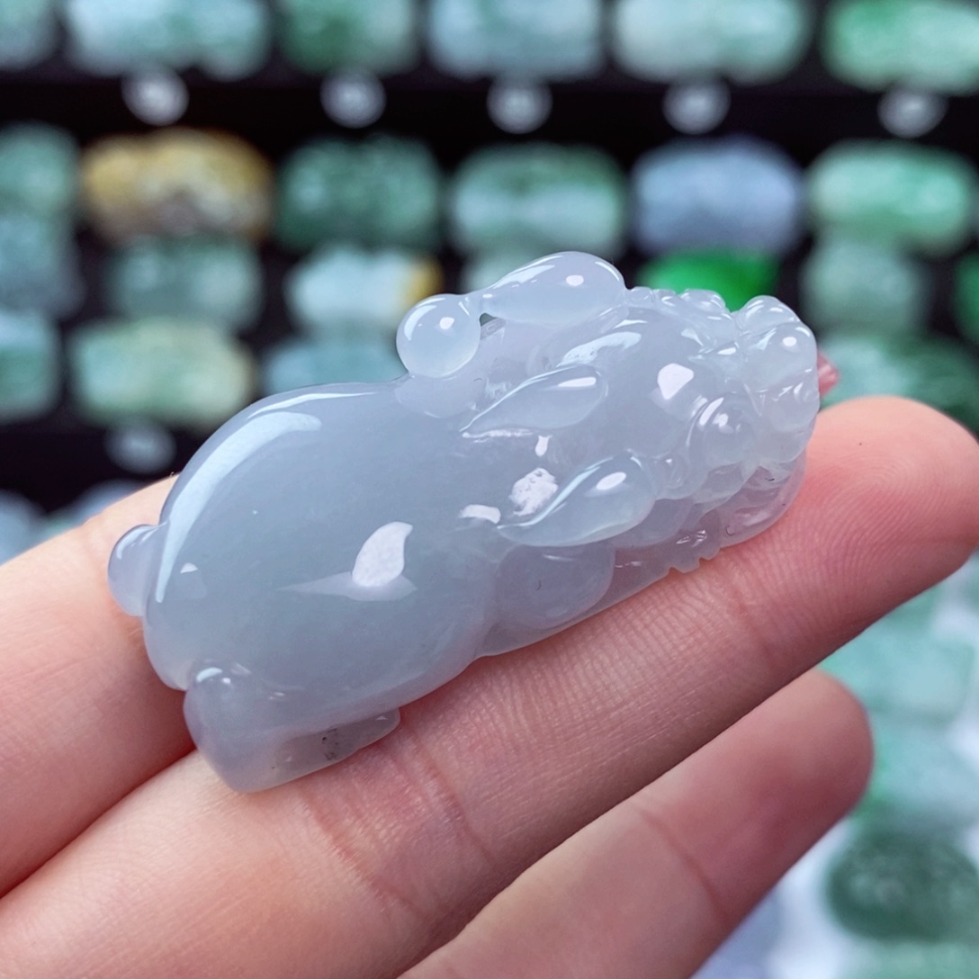 翡翠颈饰未镶嵌天然