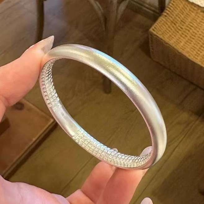 B39【约45g8N】9999古法泥鳅背心经闭口实心手镯A70C70