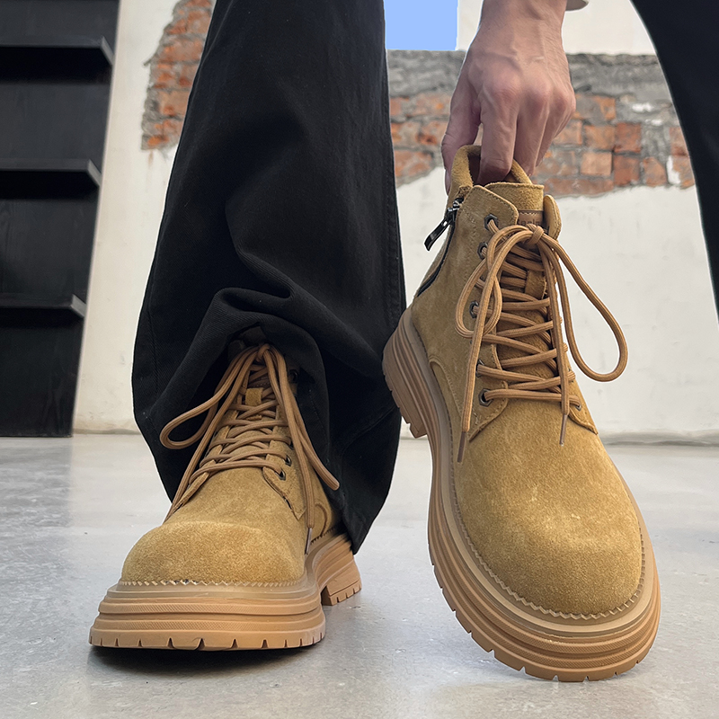 新款百搭厚底工装靴男女复古马丁靴休闲大黄靴马丁靴男冬季英伦