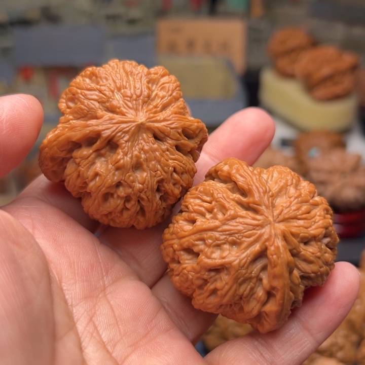 盘***生把件文玩核桃4646大粗筋大粗筋