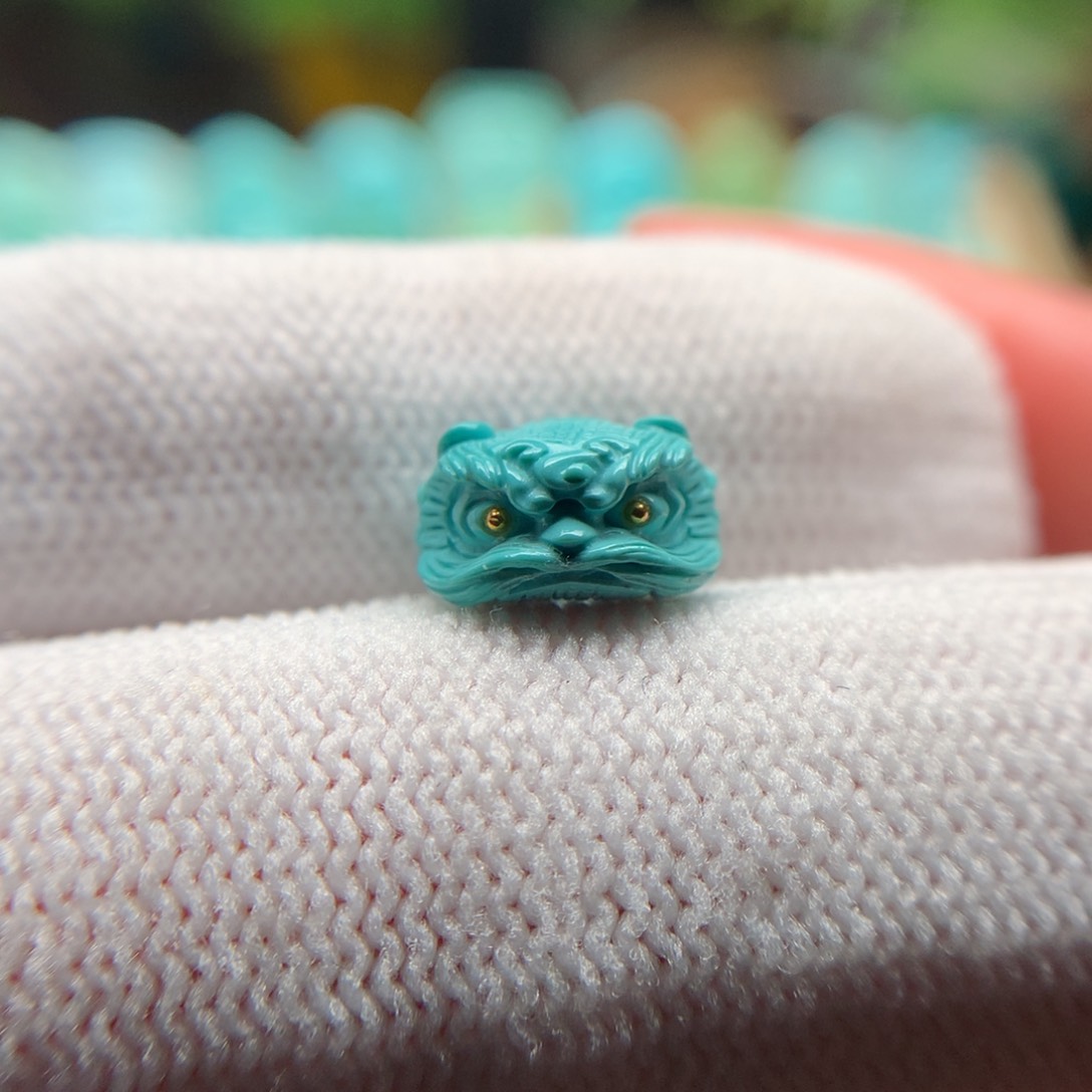 绿松石配饰未镶嵌