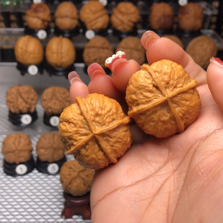 橄榄核吊坠52小四喜四楞